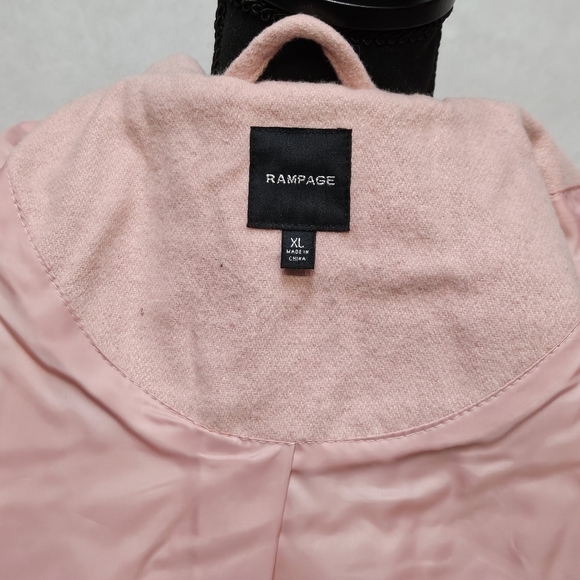 Rampage Oversized Collar Mini Trench Rose 100% Polyester Tie Jacket Size XL - Picture 7 of 8